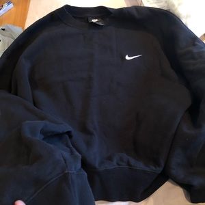 Women’s Nike crew